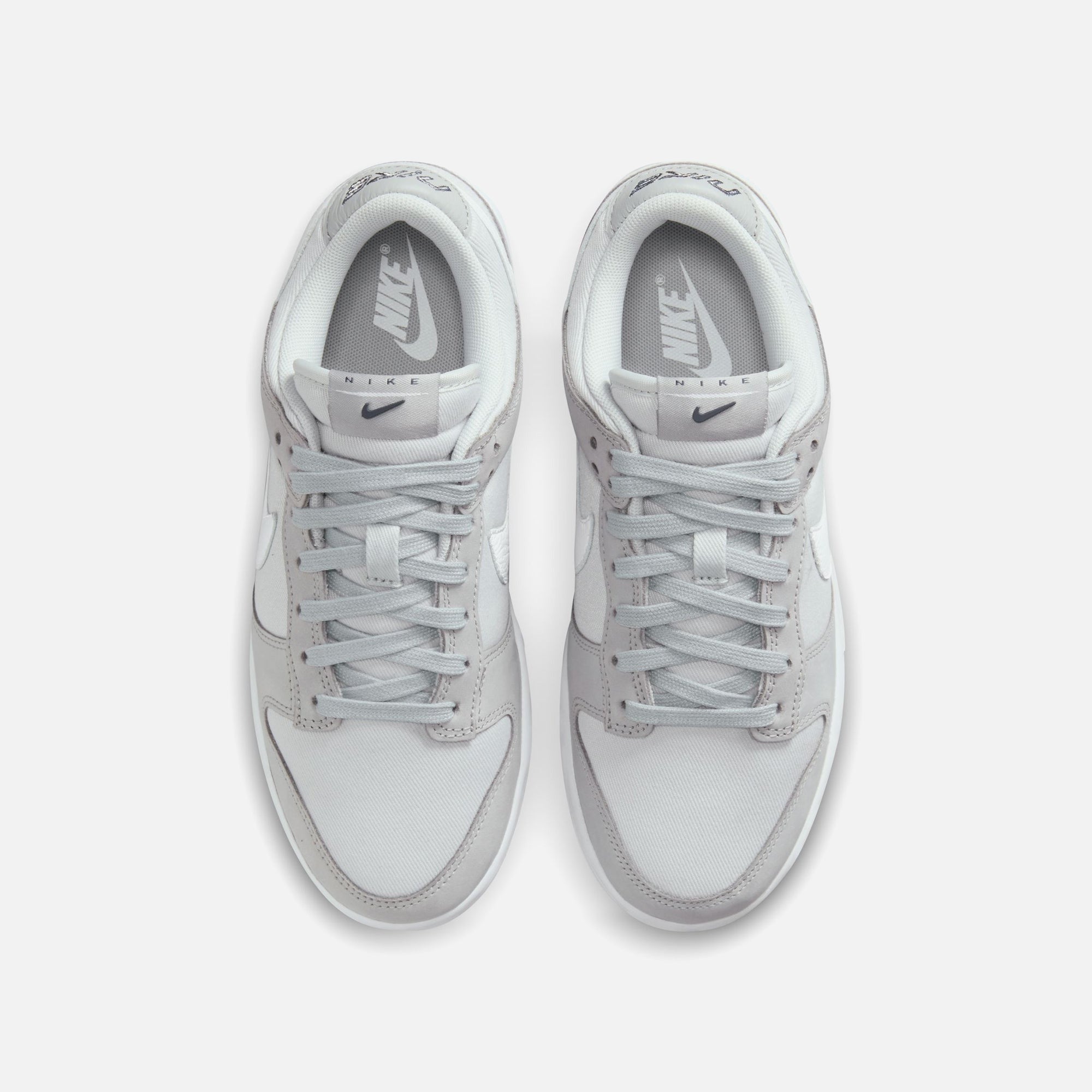 Nike WMNS Dunk Low Retro - Light Smoke Grey / White / Photon Dust