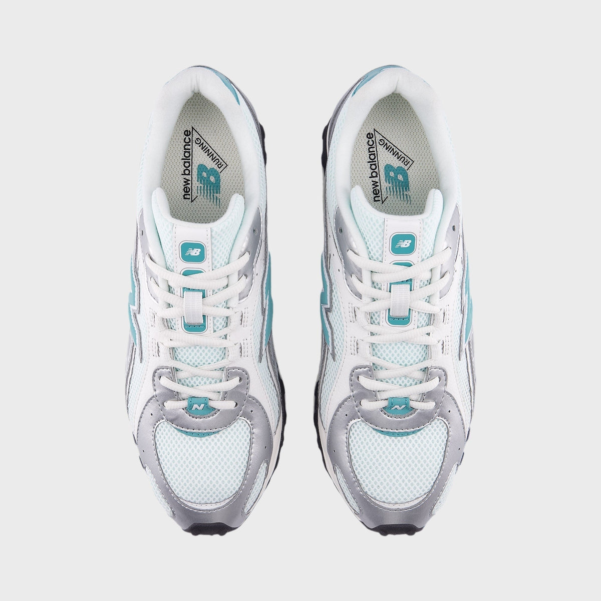 New Balance 204L - Light Silver Metallic