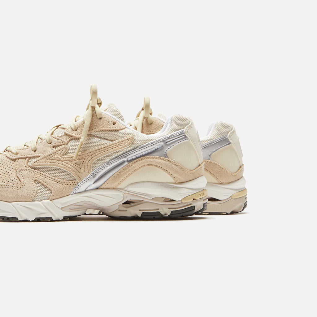 Mizuno Wave Rider 10 - Mojave Desert / Summer Sand / Snow White