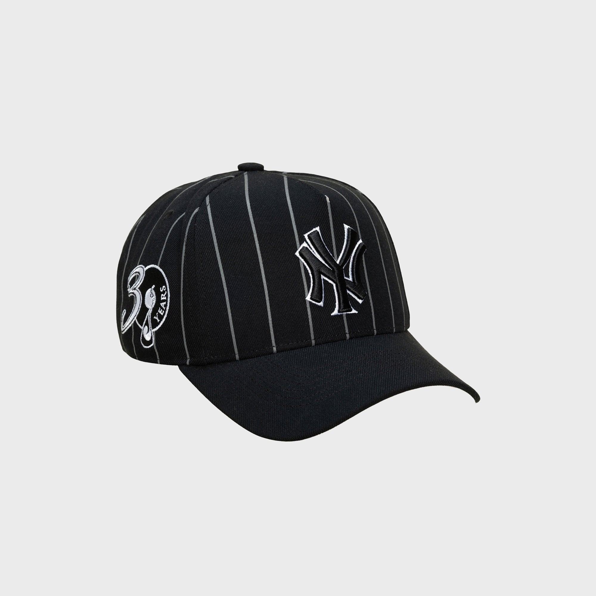 Mitchell & Ness x Jay-Z Reasonable Doubt x New York Yankees Pro Pinch Snapback Hat - Black