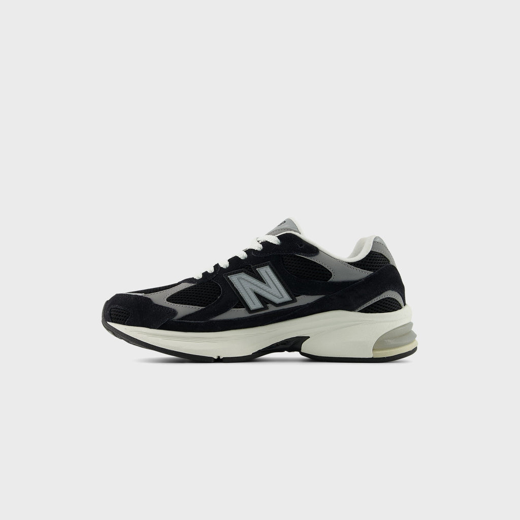 New Balance ABZORB 2010 - Black / Shadow Grey / Sea Salt