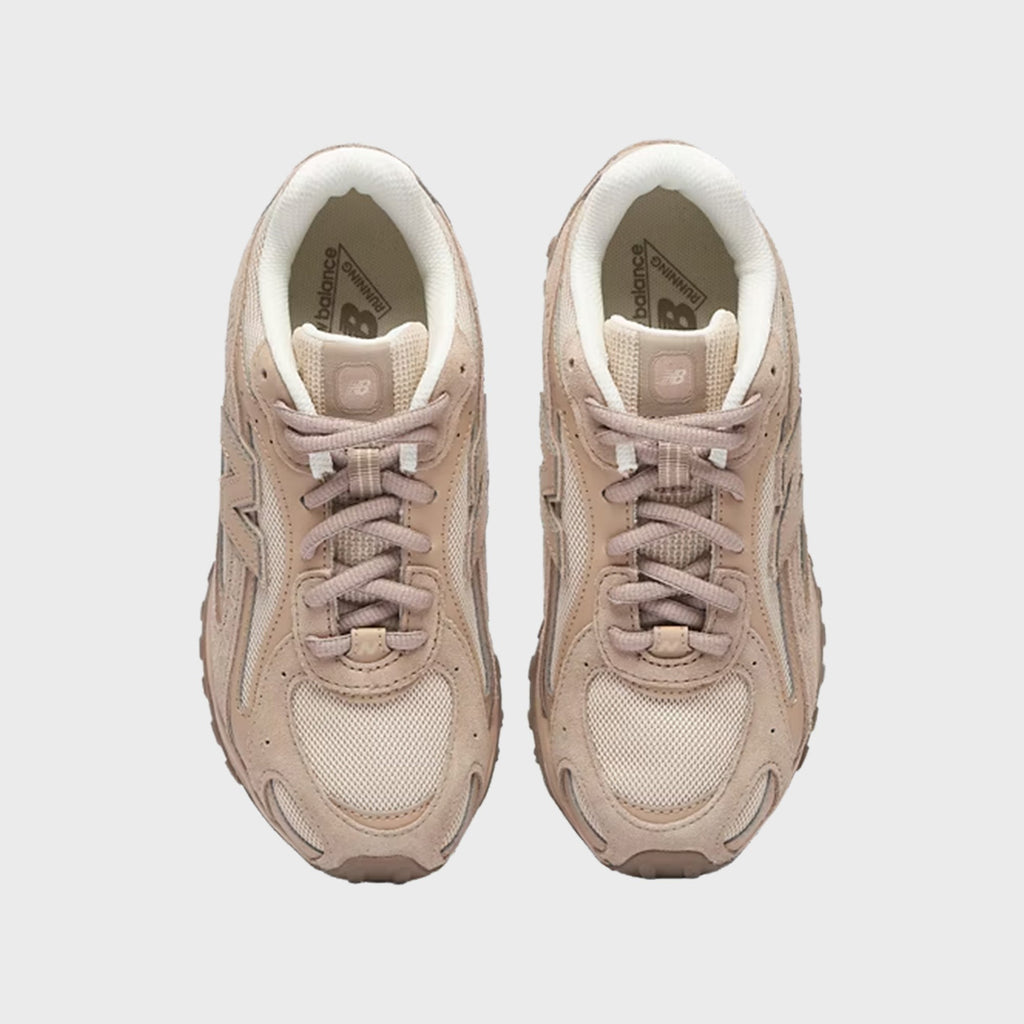 New Balance GS 204L - Driftwood / Sandstone