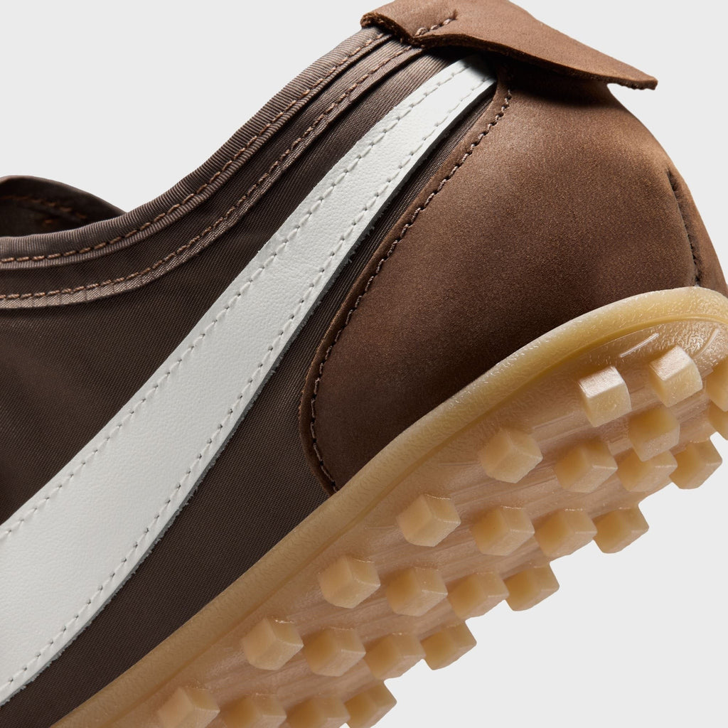 Nike Moon Shoe OG - Cacao Wow / Gum Light Brown / Sail
