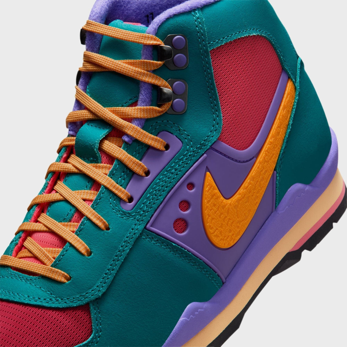 Nike Baltoro - Bright Spruce / Kumquat / Fruit Punch