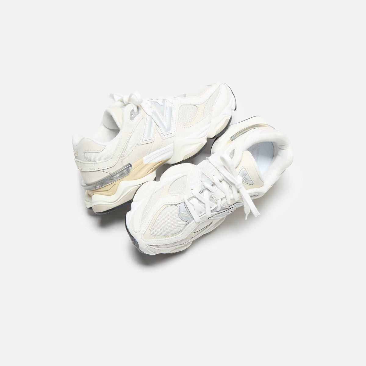 (RTV) New Balance 9060 - Sea Salt / Moonbeam / Turtledove