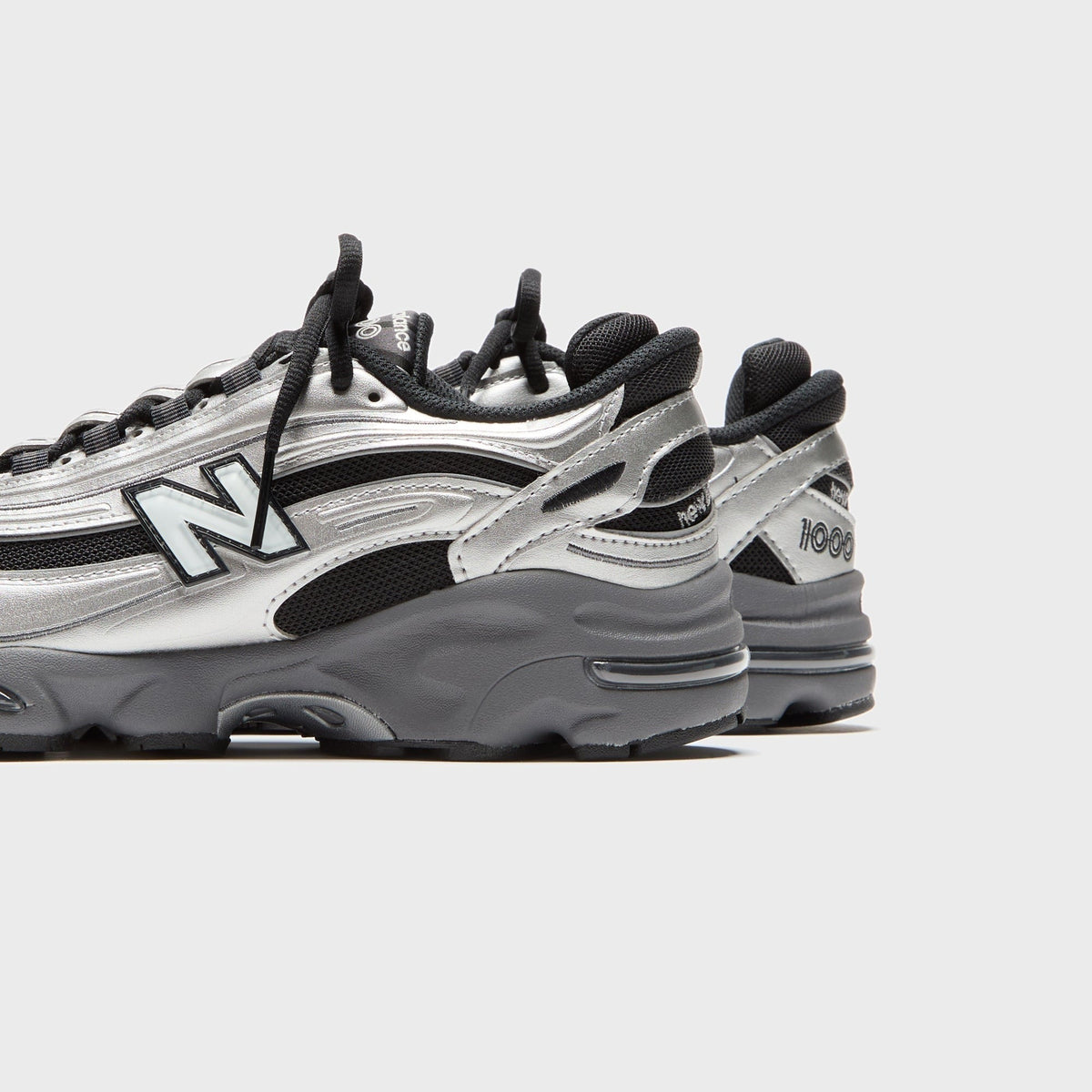 New Balance M1000 - Silver Metallic