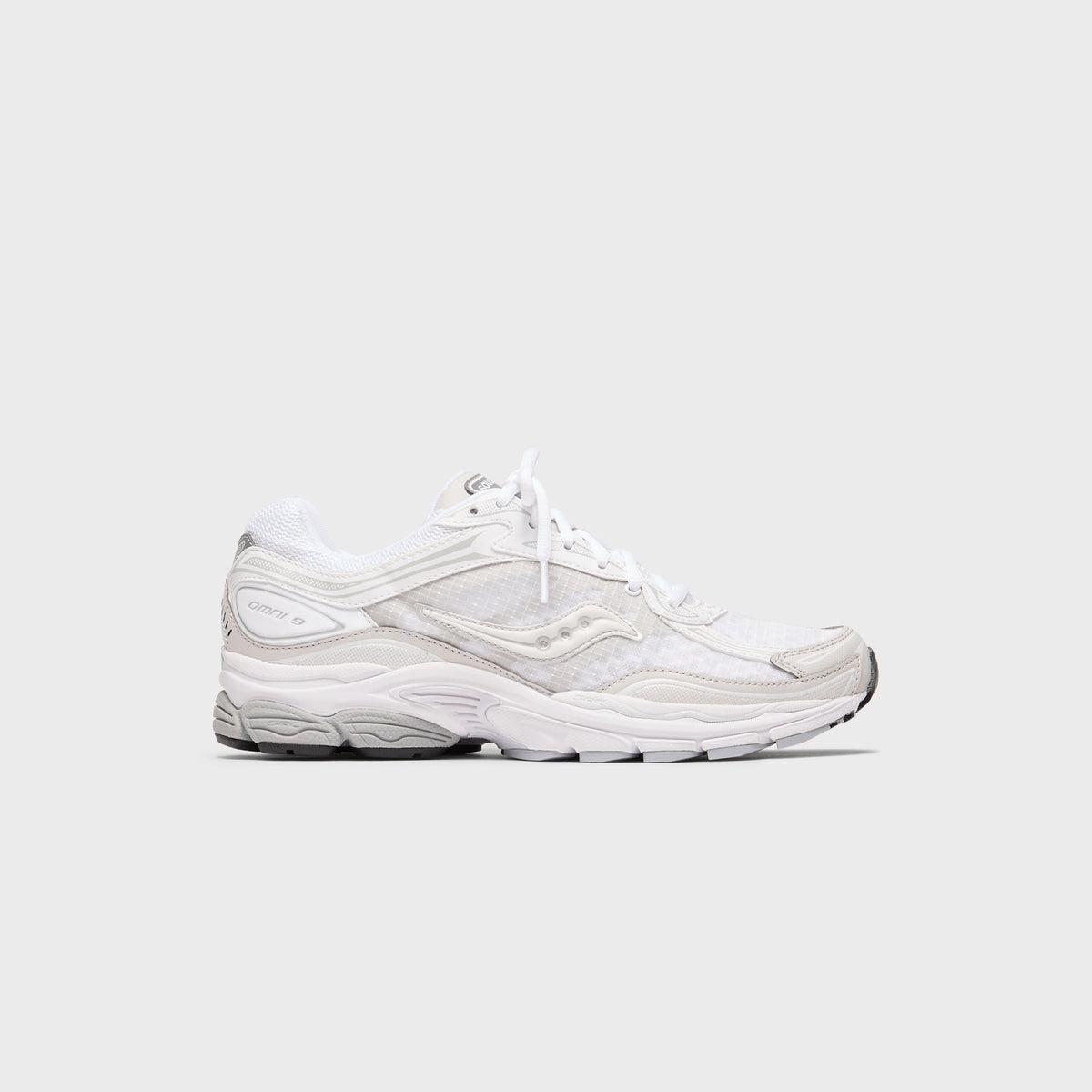 Saucony ProGrid Omni 9 Distract - White / Grey
