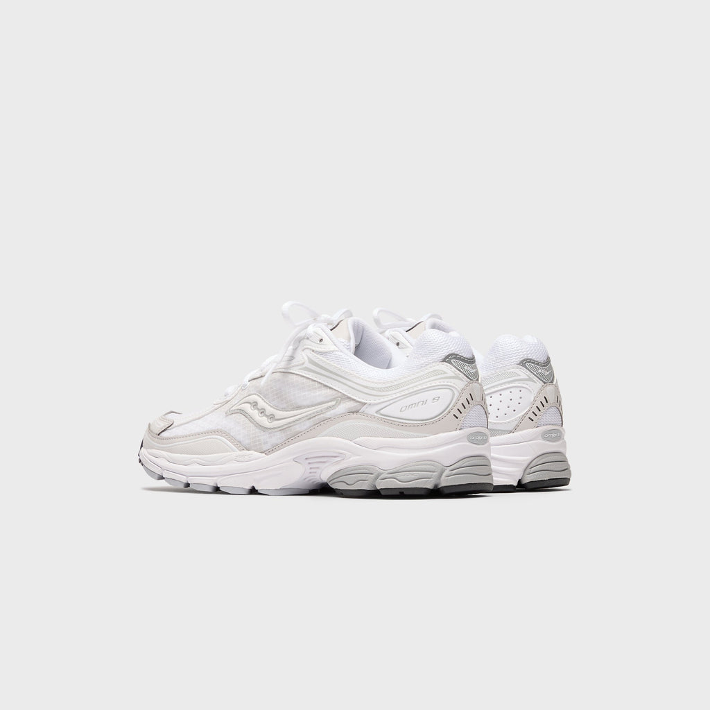 Saucony ProGrid Omni 9 Distract - White / Grey