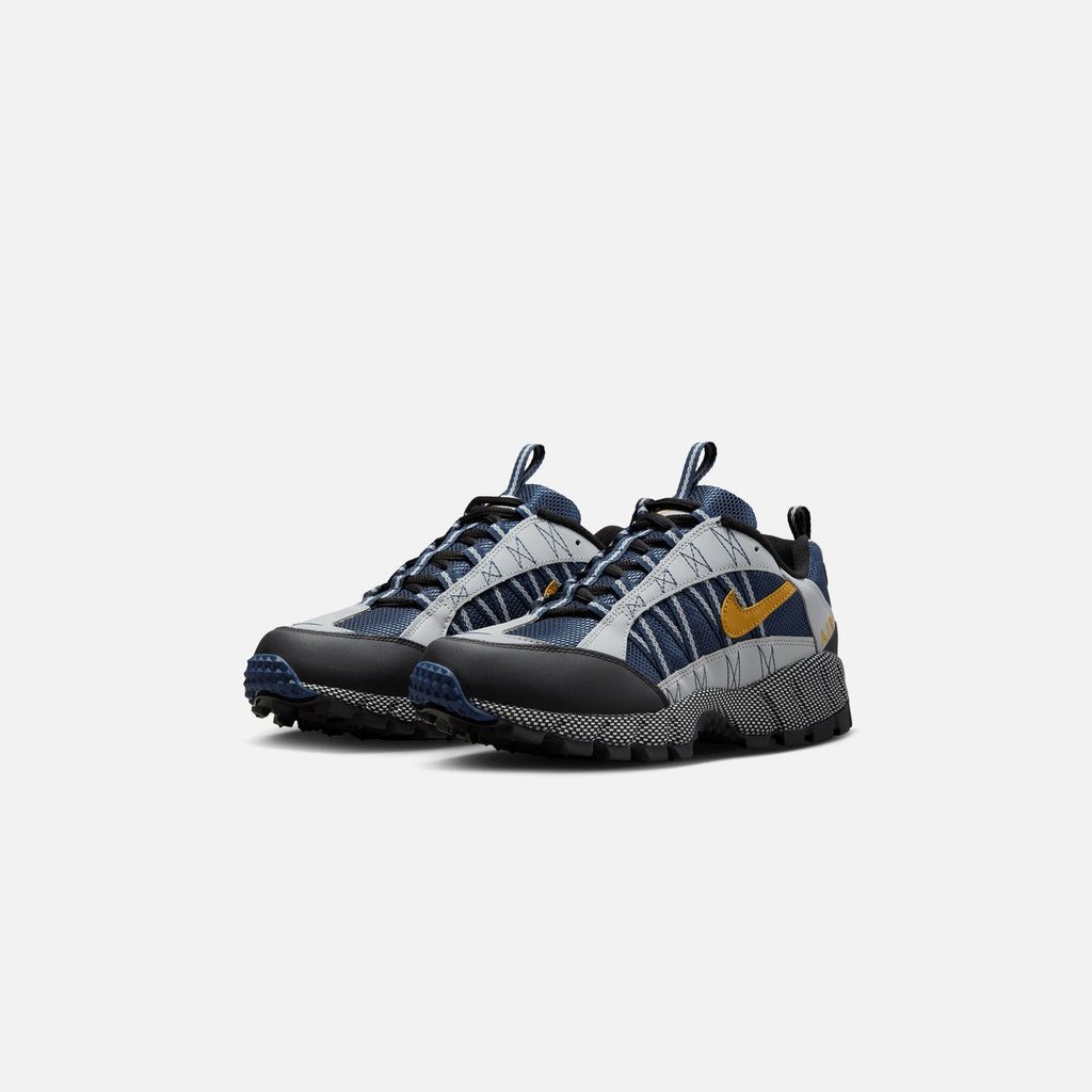 Nike Air Humara QS - Silver / Midnight Navy / Black / Desert Bronze