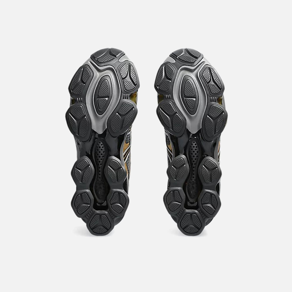 ASICS Gel-Quantum Kinetic - Carbon / Pure Gold