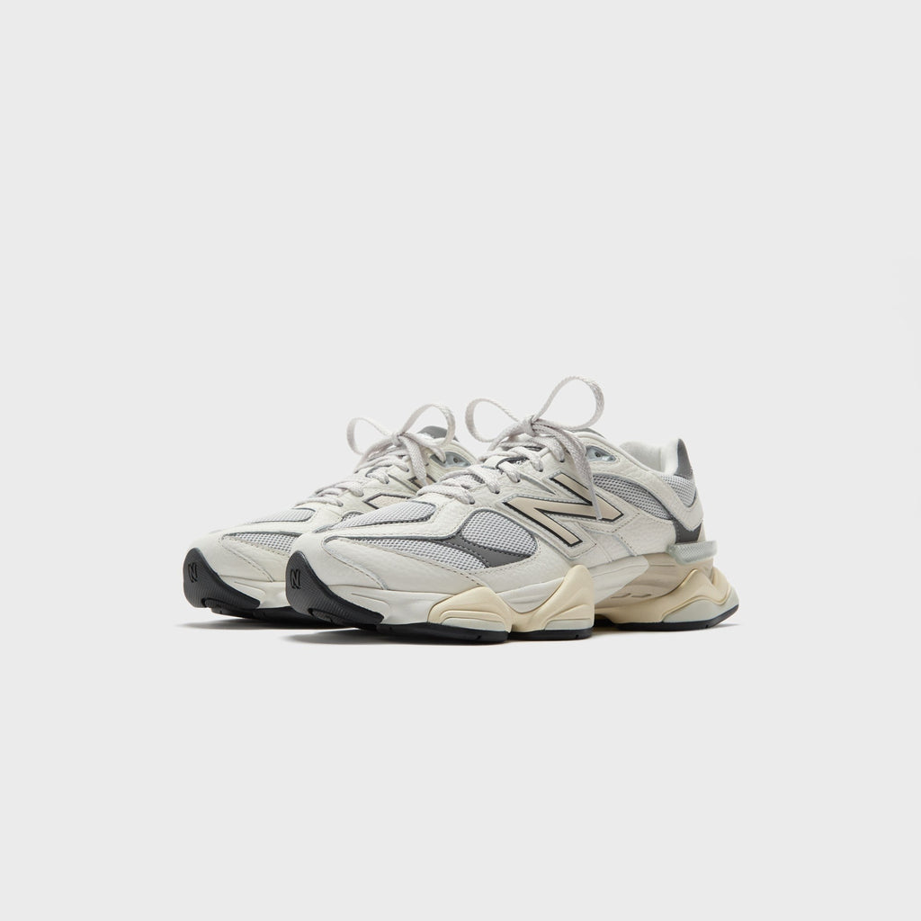 New Balance 9060 - Sea Salt
