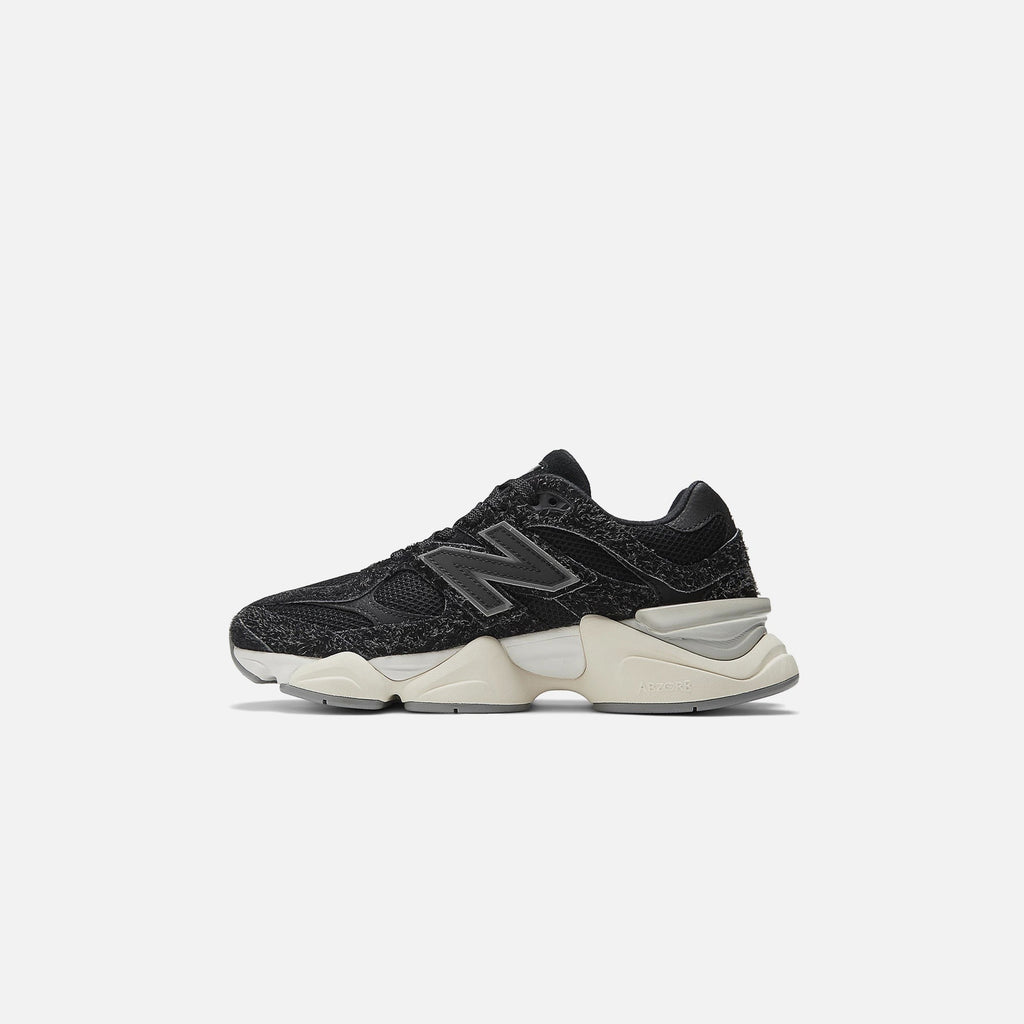 New Balance 9060 - Black