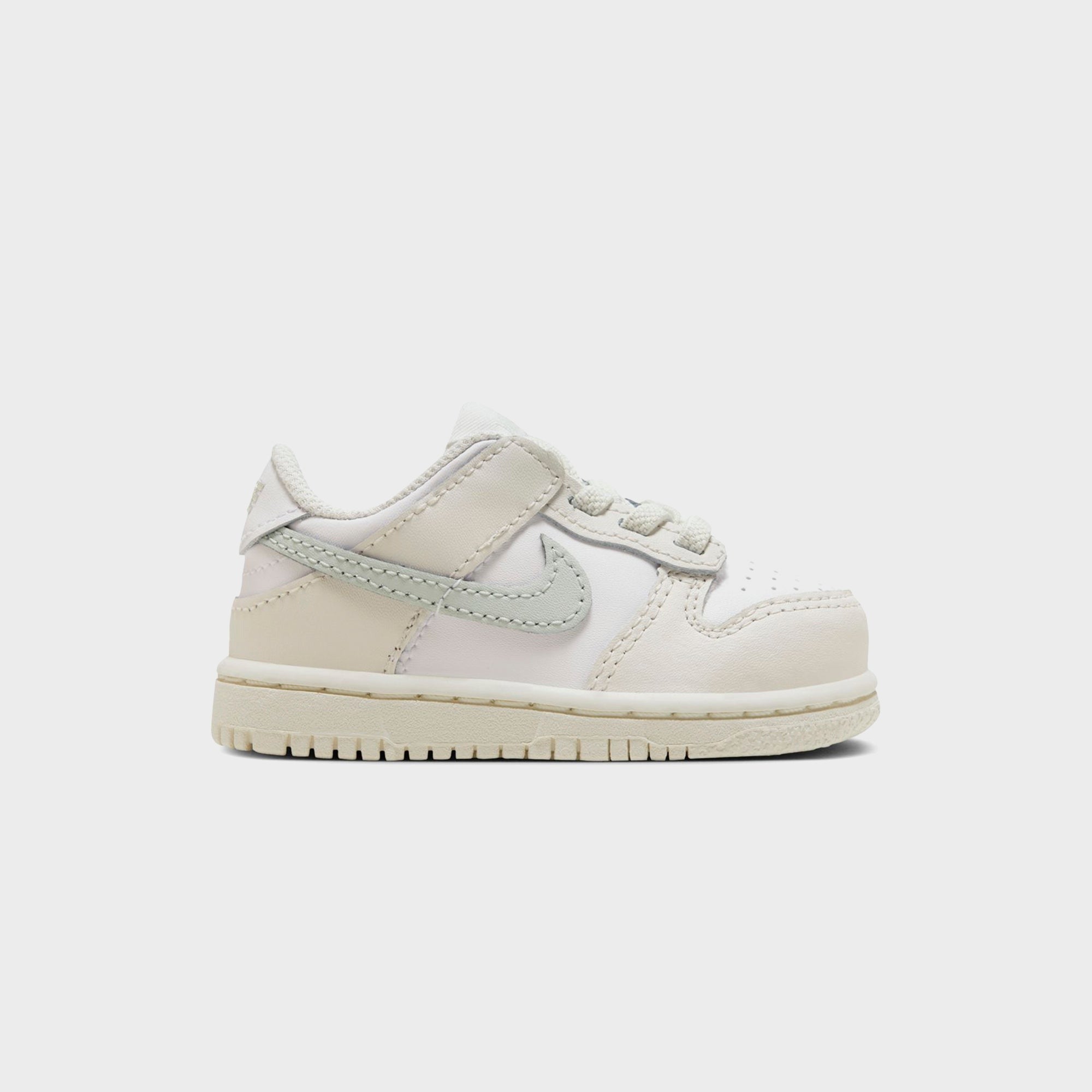 Nike TD Dunk Low - White / Light Silver-Phantom