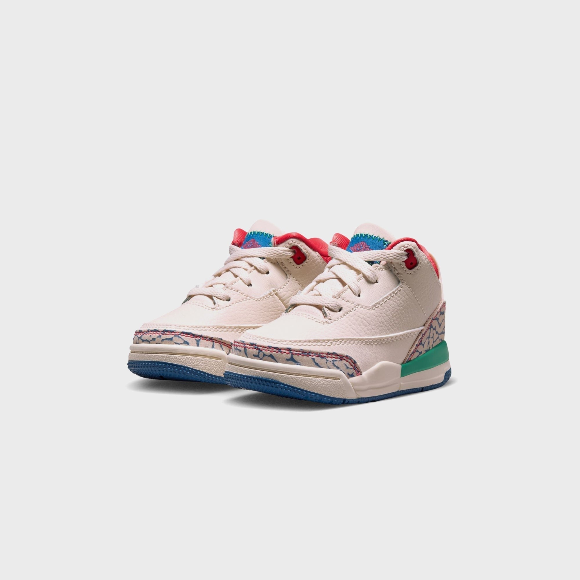 Jordan TD Jordan 3 Retro - Chalk / True Blue / Kinetic Green / Track Red