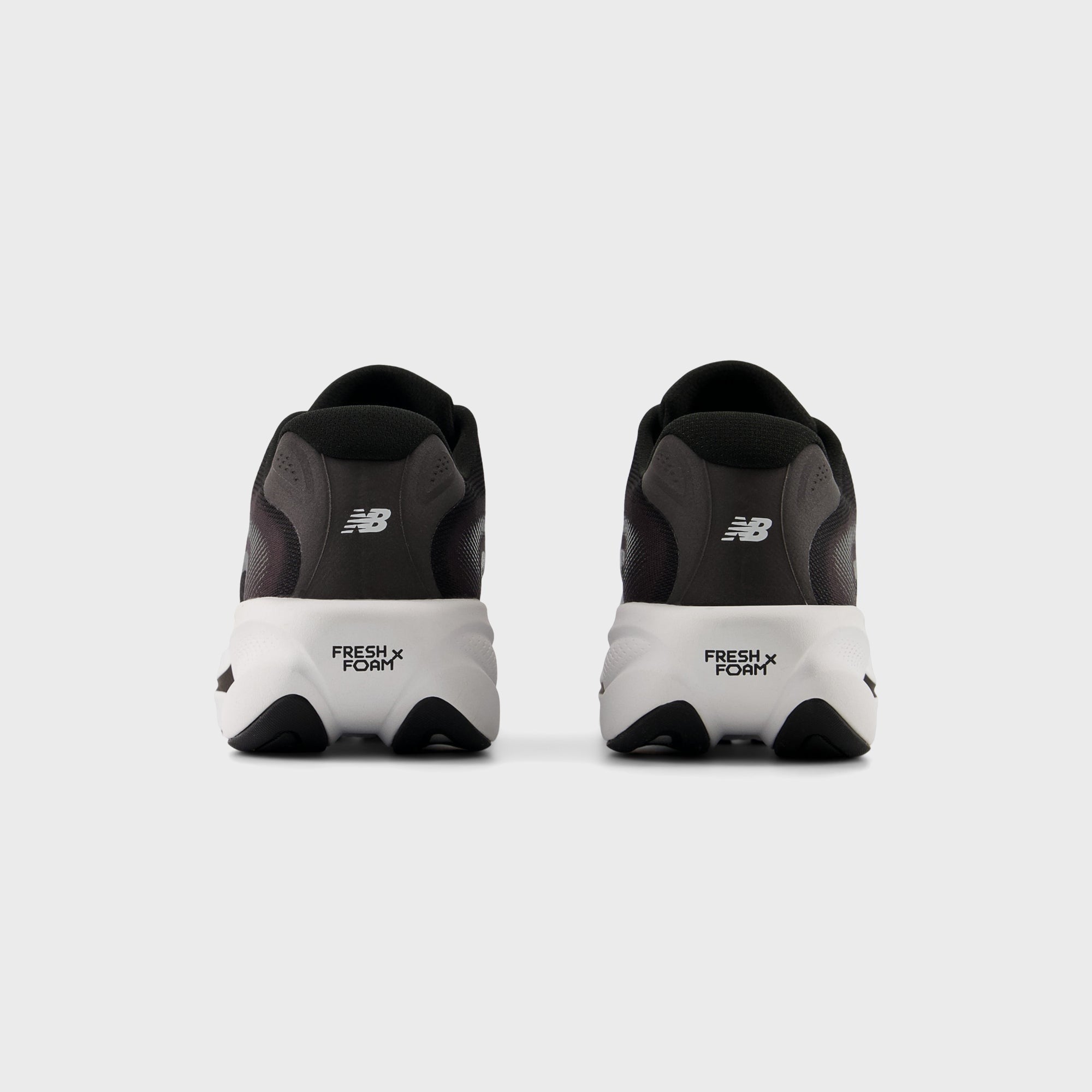 New Balance WMNS Ellipse - Black / Black Metallic / White