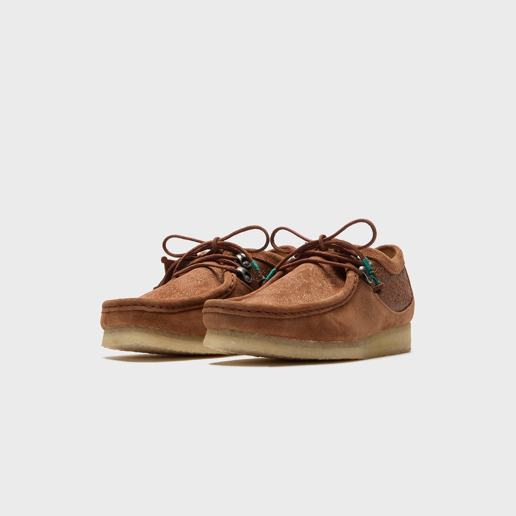 Clarks x Andersson Bell Wallabee Embroidery - Tan