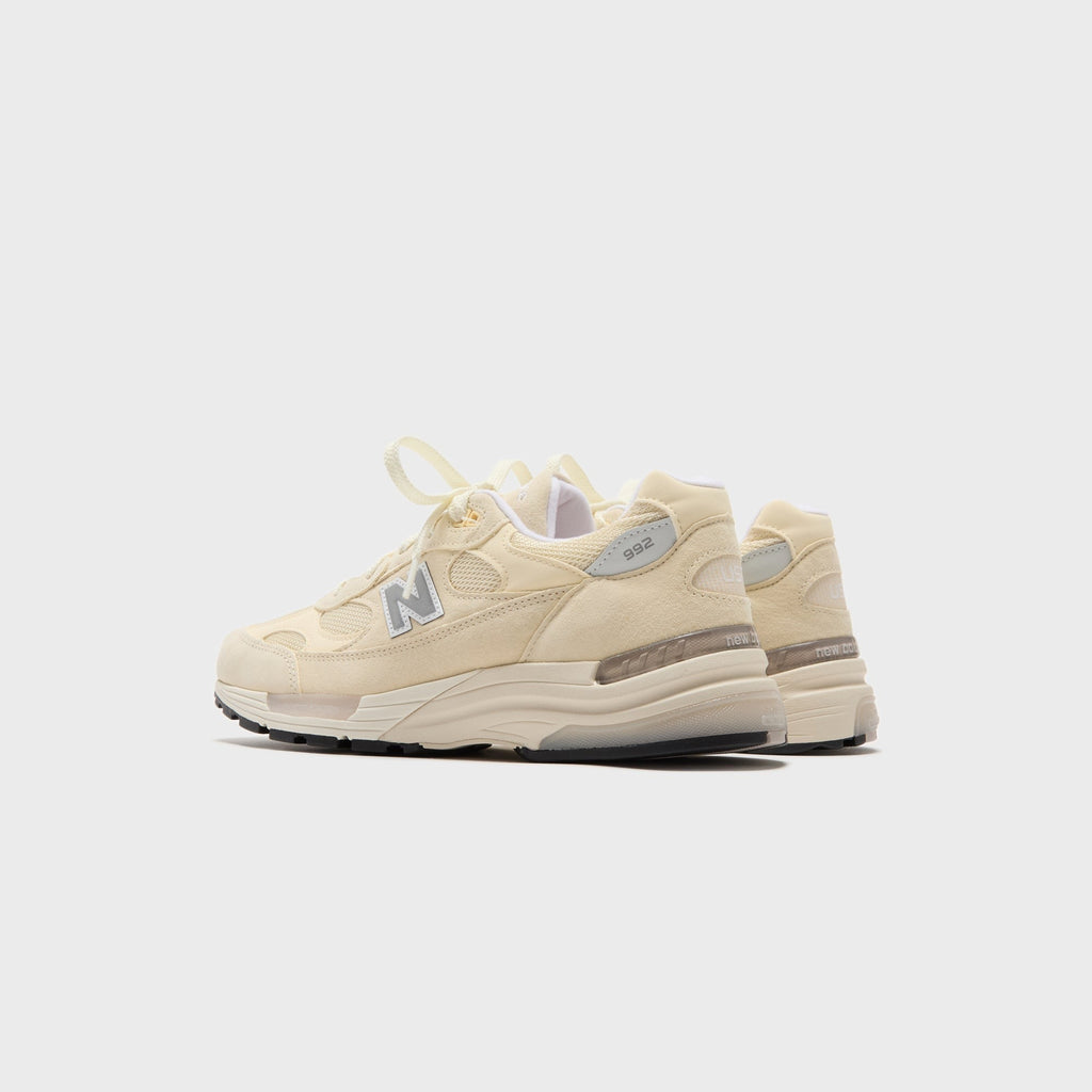 New Balance Made in USA 992 - Calcium / Raw Cashew