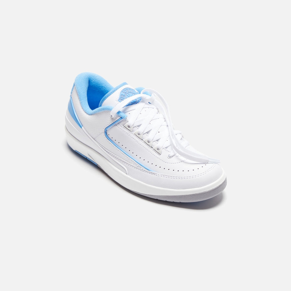 Jordan Air Jordan 2 Retro Low - White / University Blue / Cement Grey