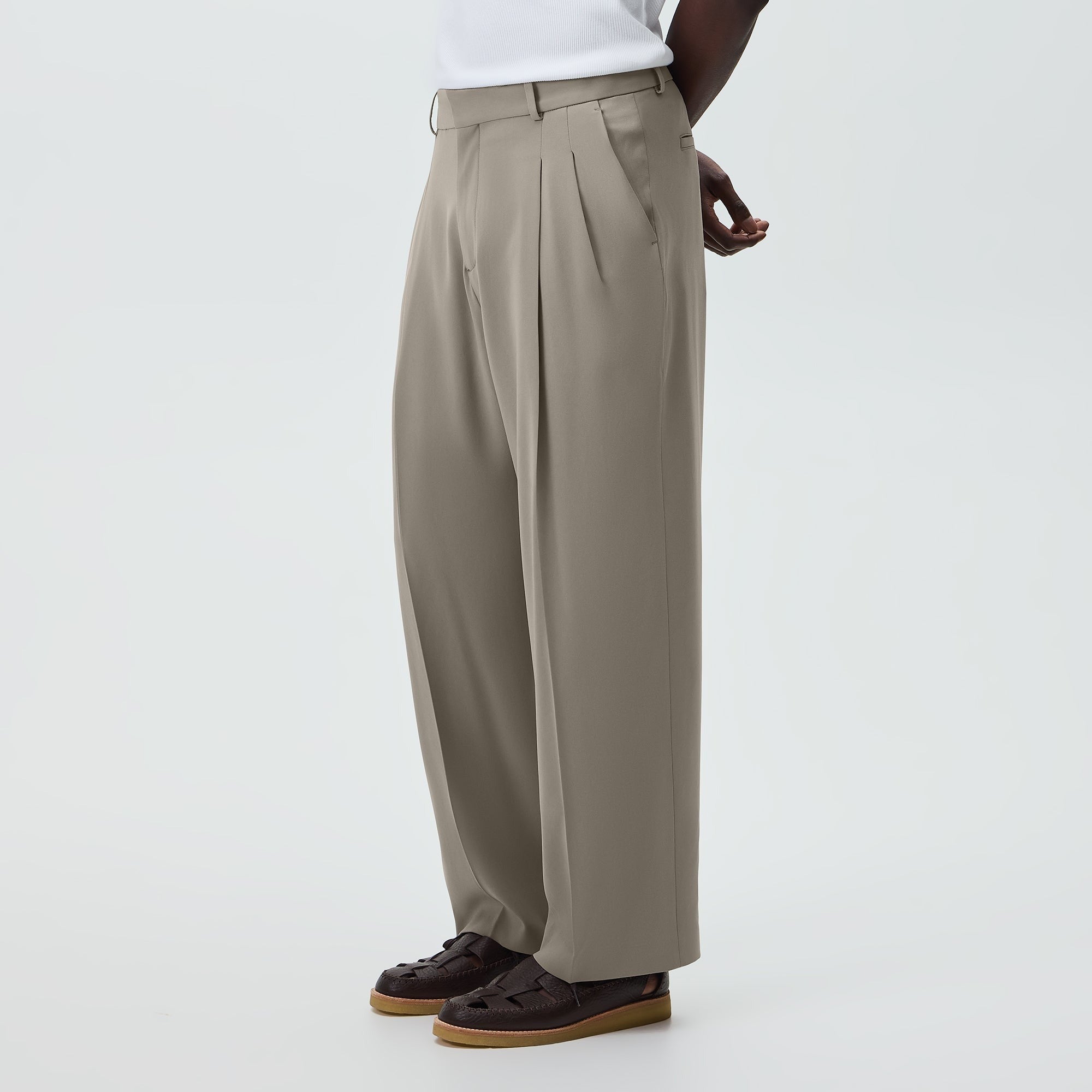 Kith Double Crepe Lambert Pleated Trouser - Astro