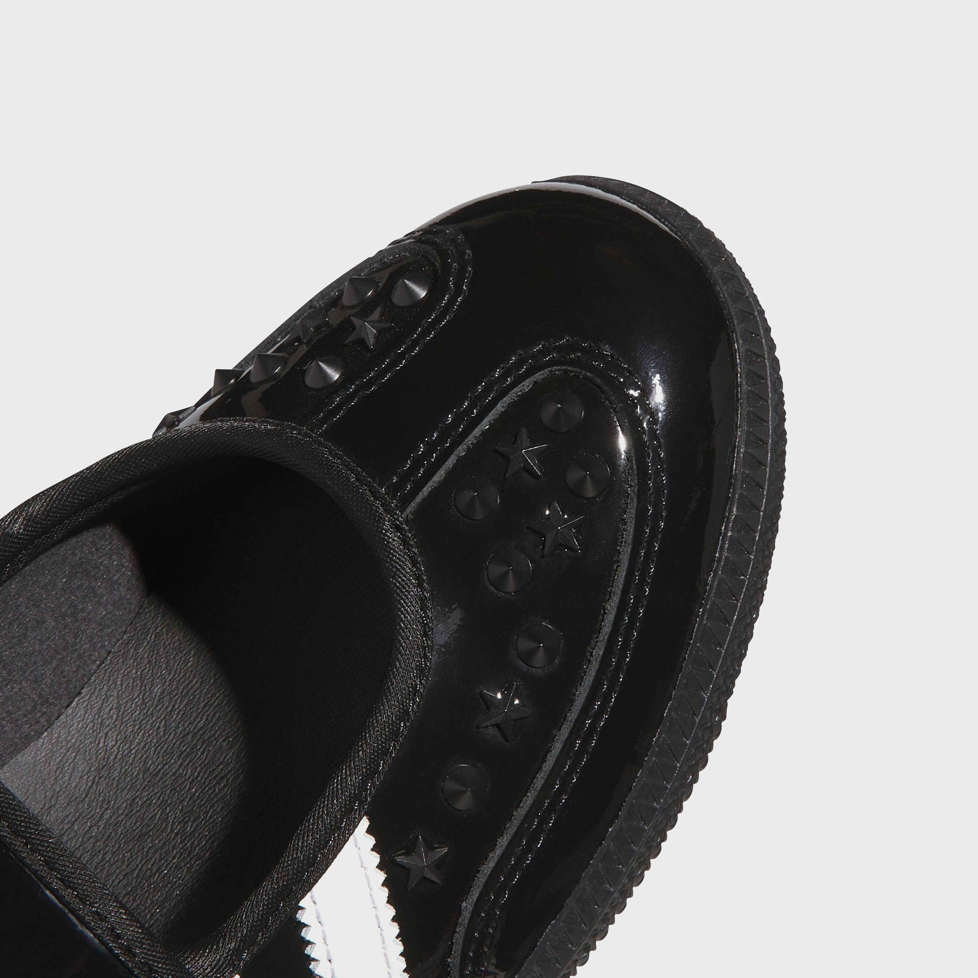 adidas WMNS Samba Jane - Core Black / Cloud White