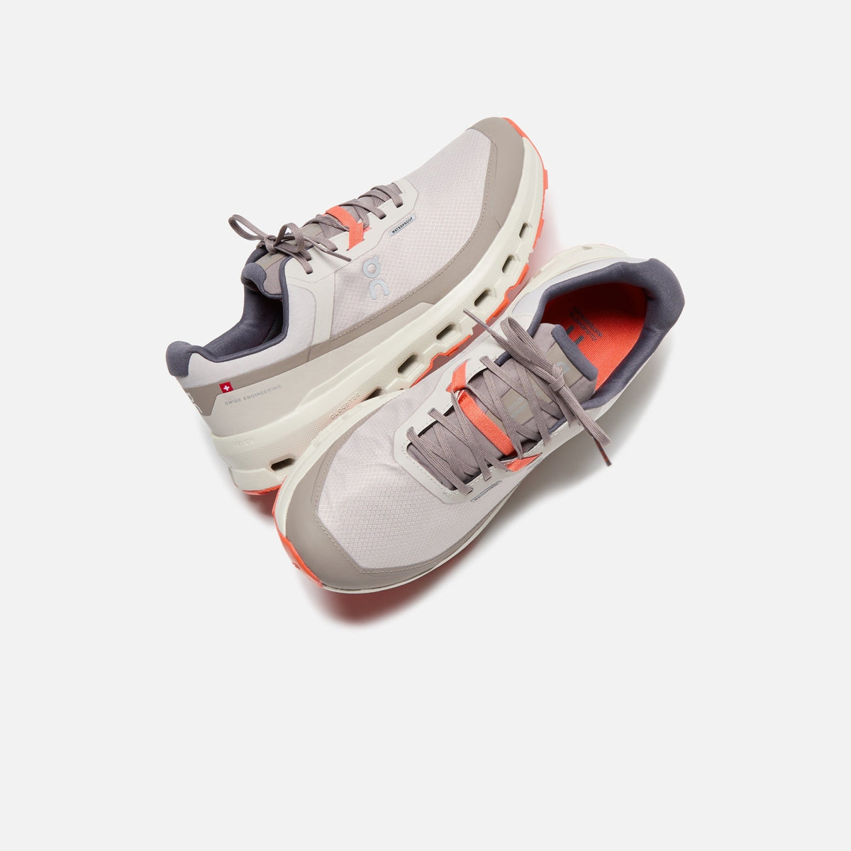 (RTV) On Running Cloudvista 2 Waterproof - Pearl / Ice
