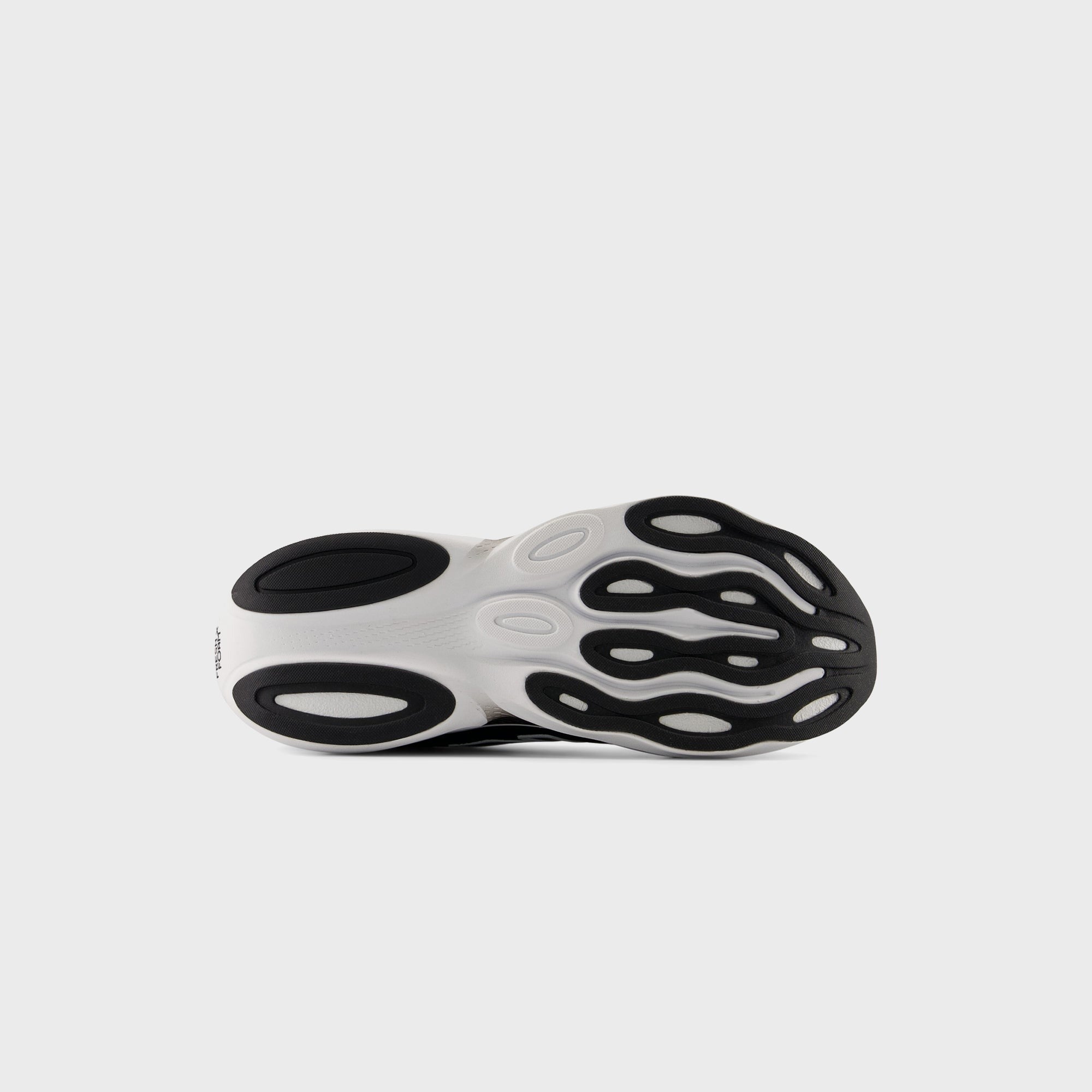 New Balance WMNS Ellipse - Black / Black Metallic / White