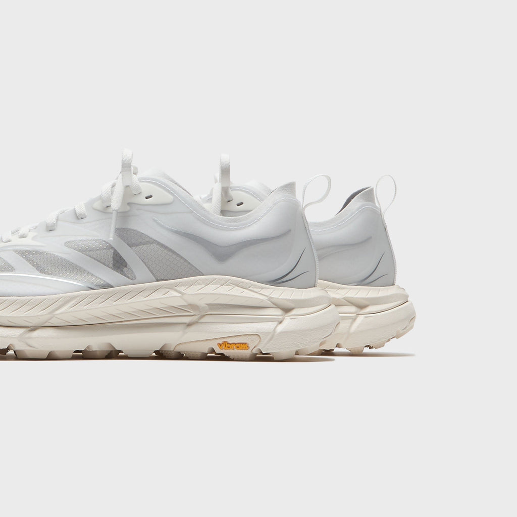 HOKA Mafate Speed 4 Lite - Frost / Cosmic Grey
