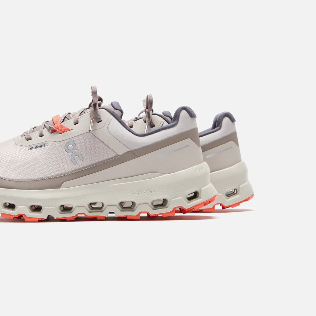 (RTV) On Running Cloudvista 2 Waterproof - Pearl / Ice