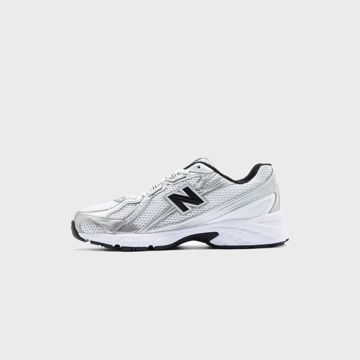 New Balance 740 - White / Metallic Silver / Black
