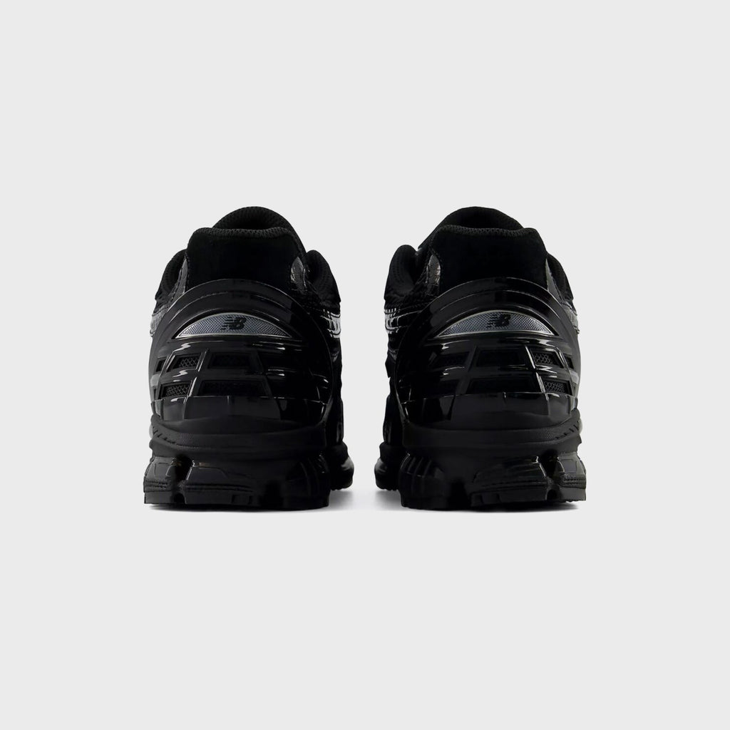 New Balance 1954R - Black