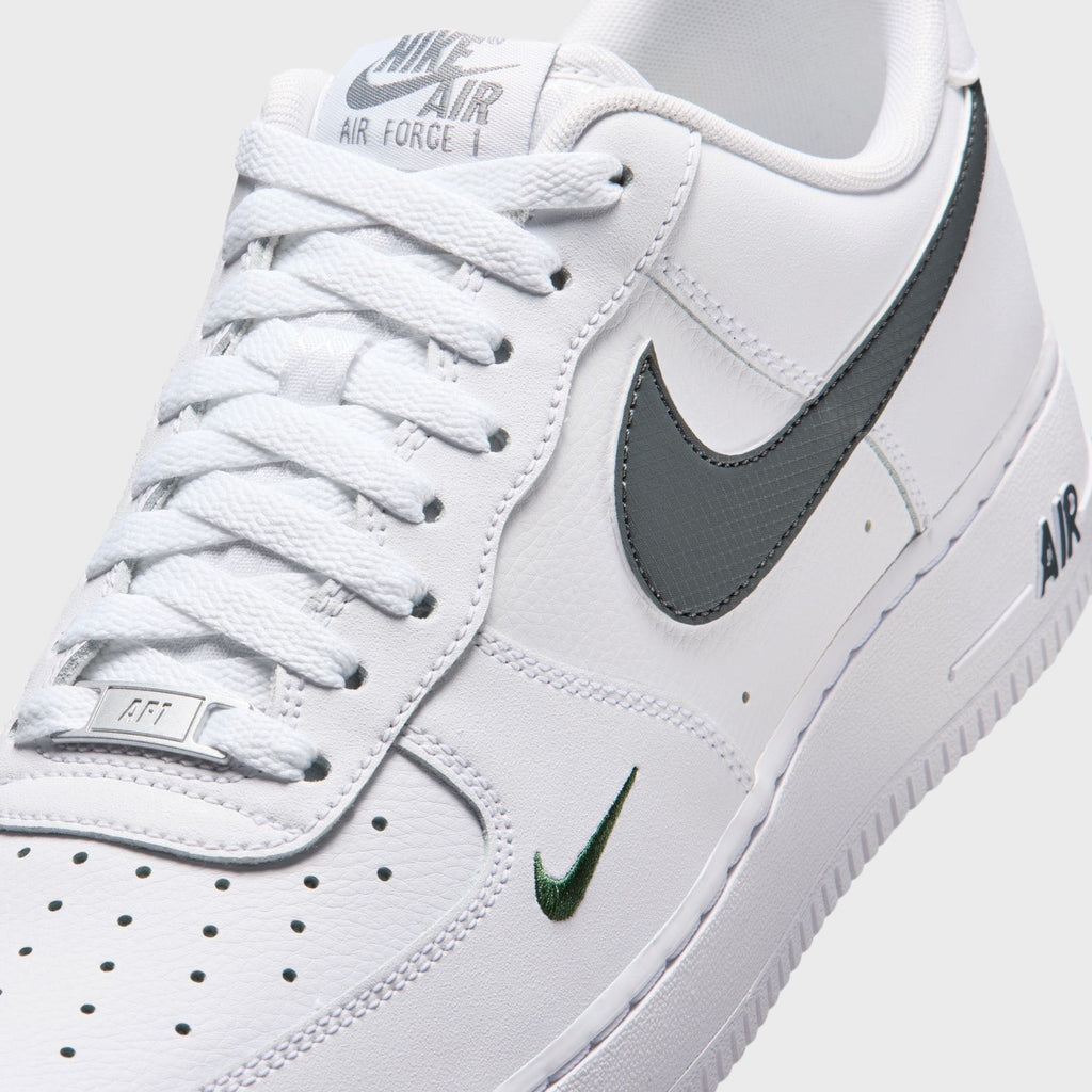 Nike Air Force 1 '07 - White / Fir / Cool Grey