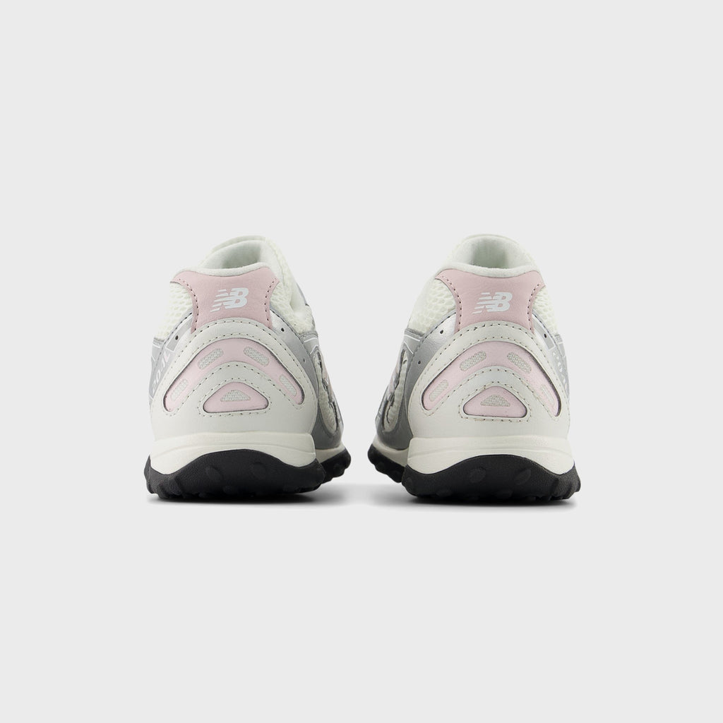 New Balance PS 204L - White / Rosewood