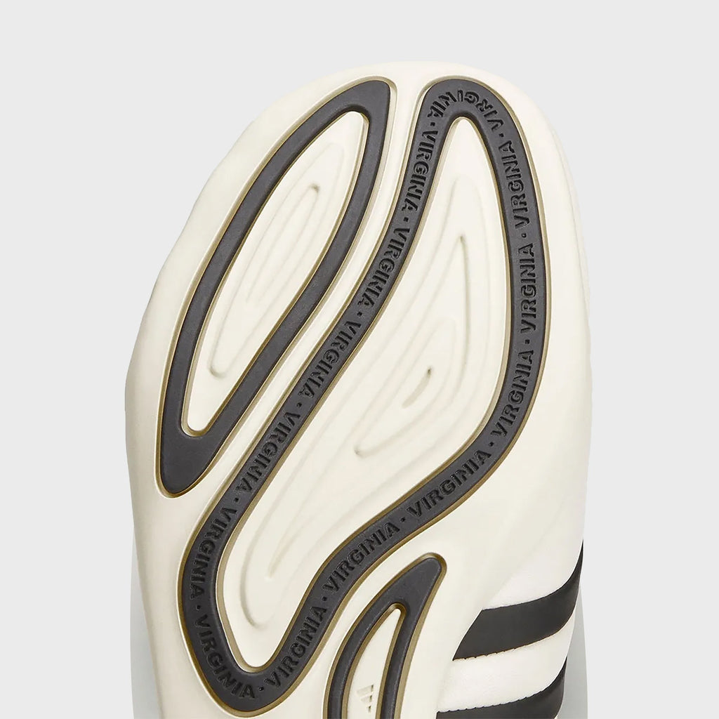 adidas x Pharrell Williams Vario Flat Earther - White / Black