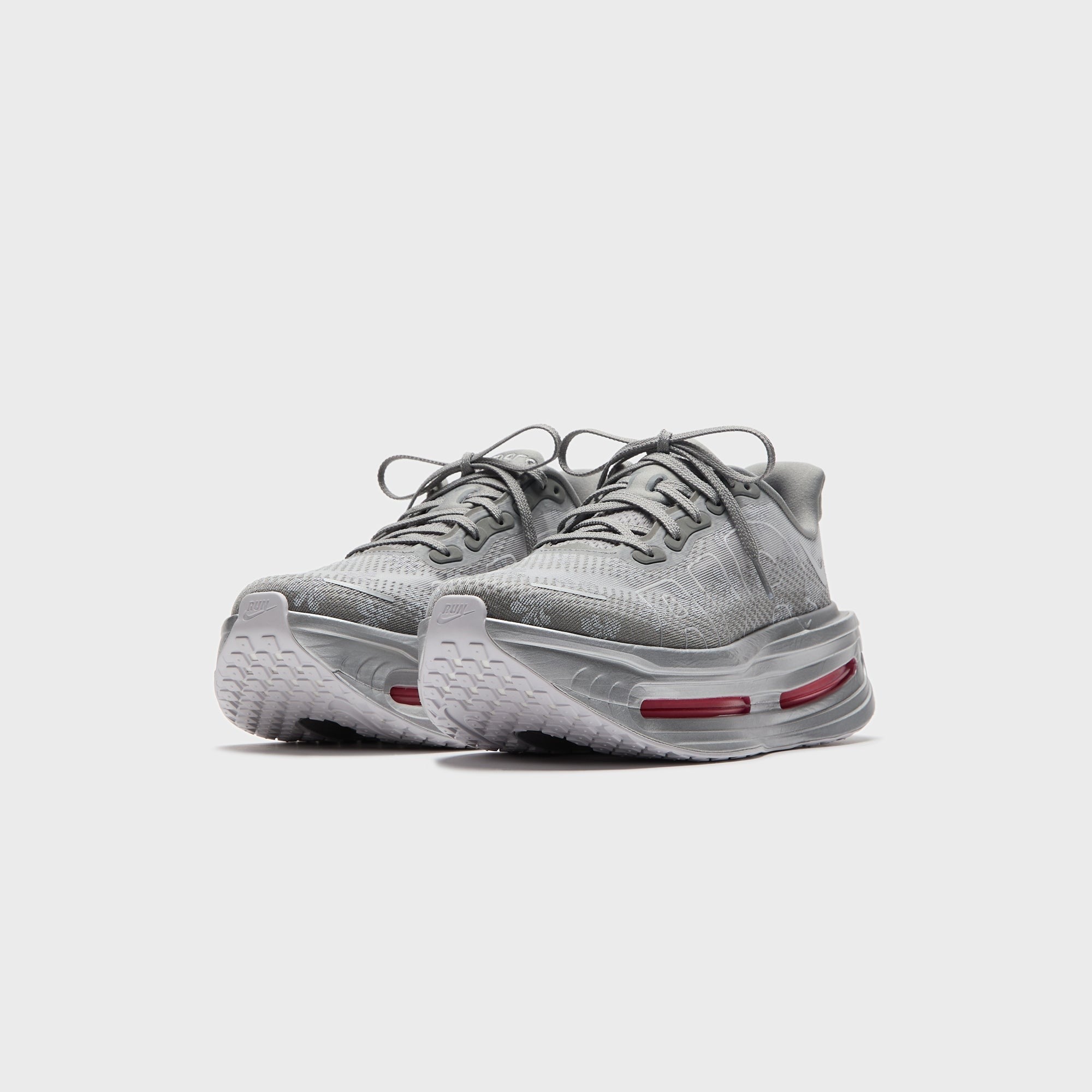 Nike WMNS Vomero Premium - Geyser Grey / Metallic Silver