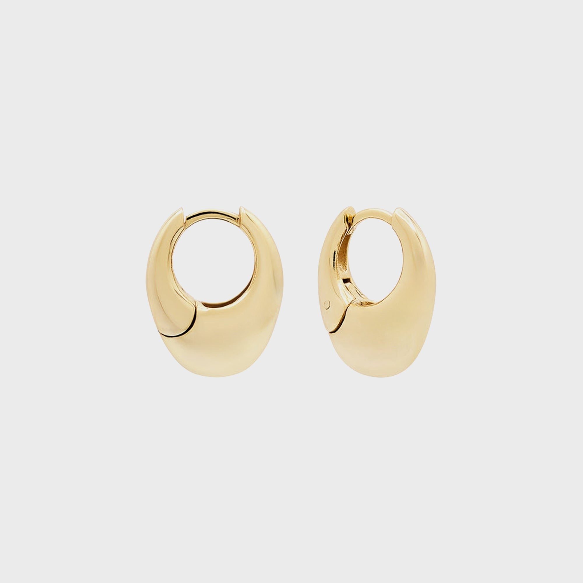 SHASHI Carter Hoop Earring - Gold