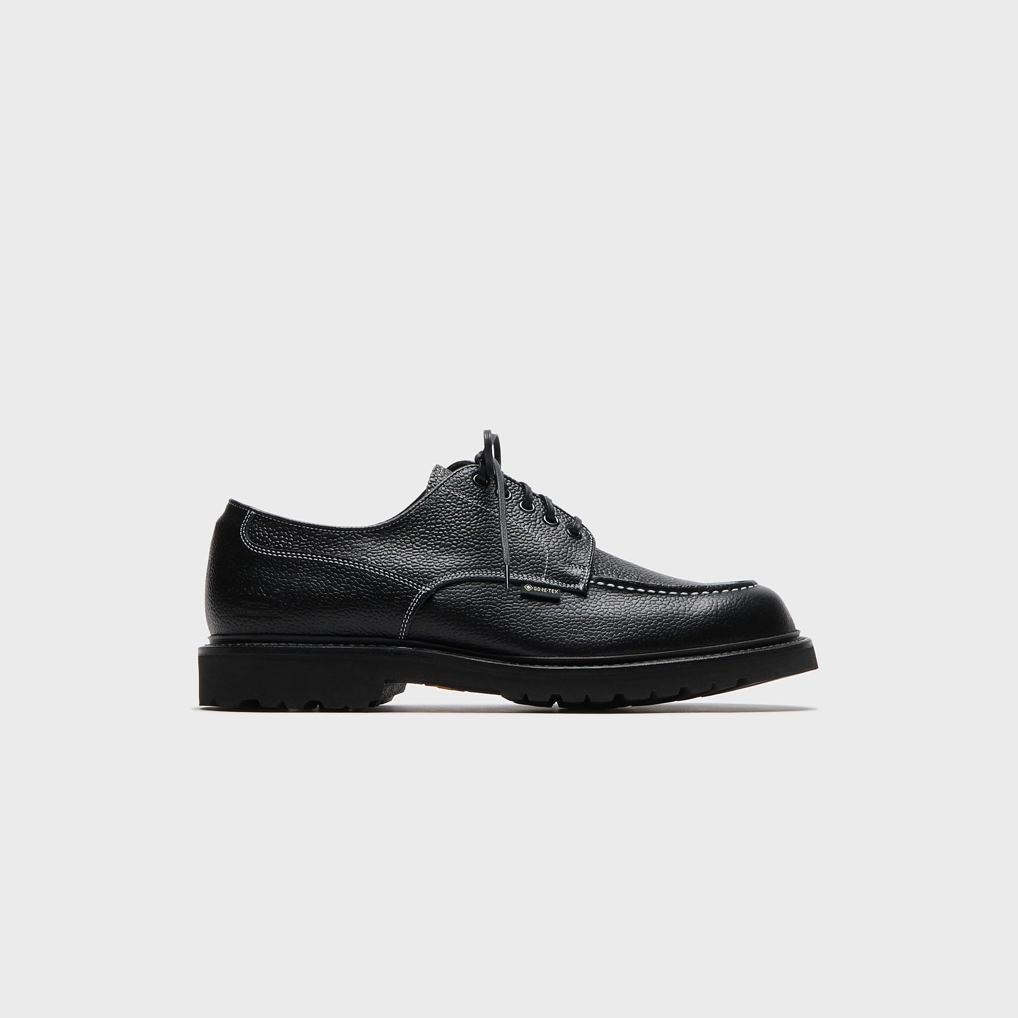 Regal Shoe & Co. U-Tip GTX Embossed - Black