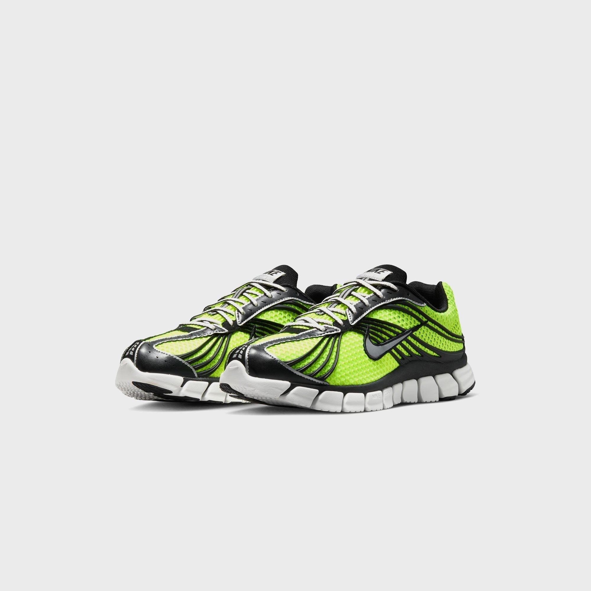 Nike Zoom Skylon 11 - Volt / Black / Light Smoke Grey / Metallic Silver