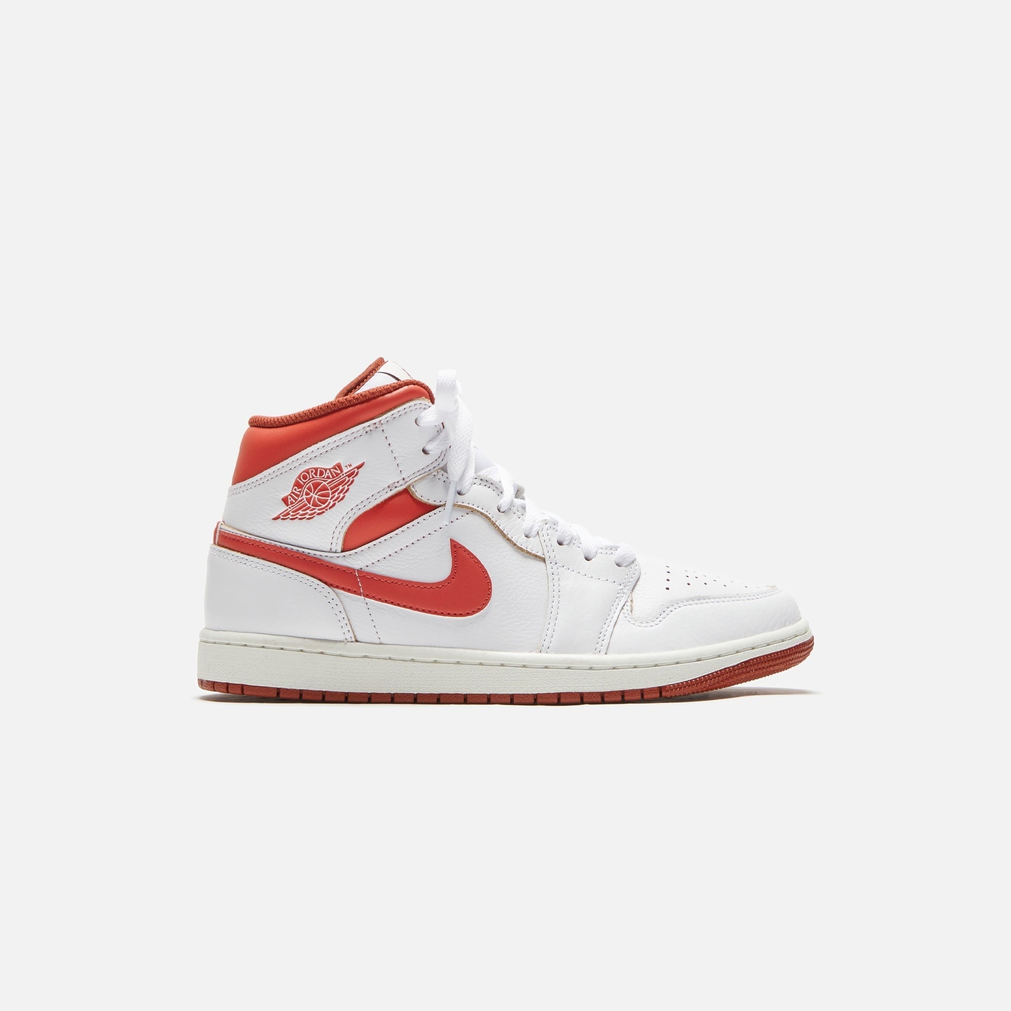 Jordan Air Jordan 1 Mid SE - White / Lobster / Dune Red / Sail