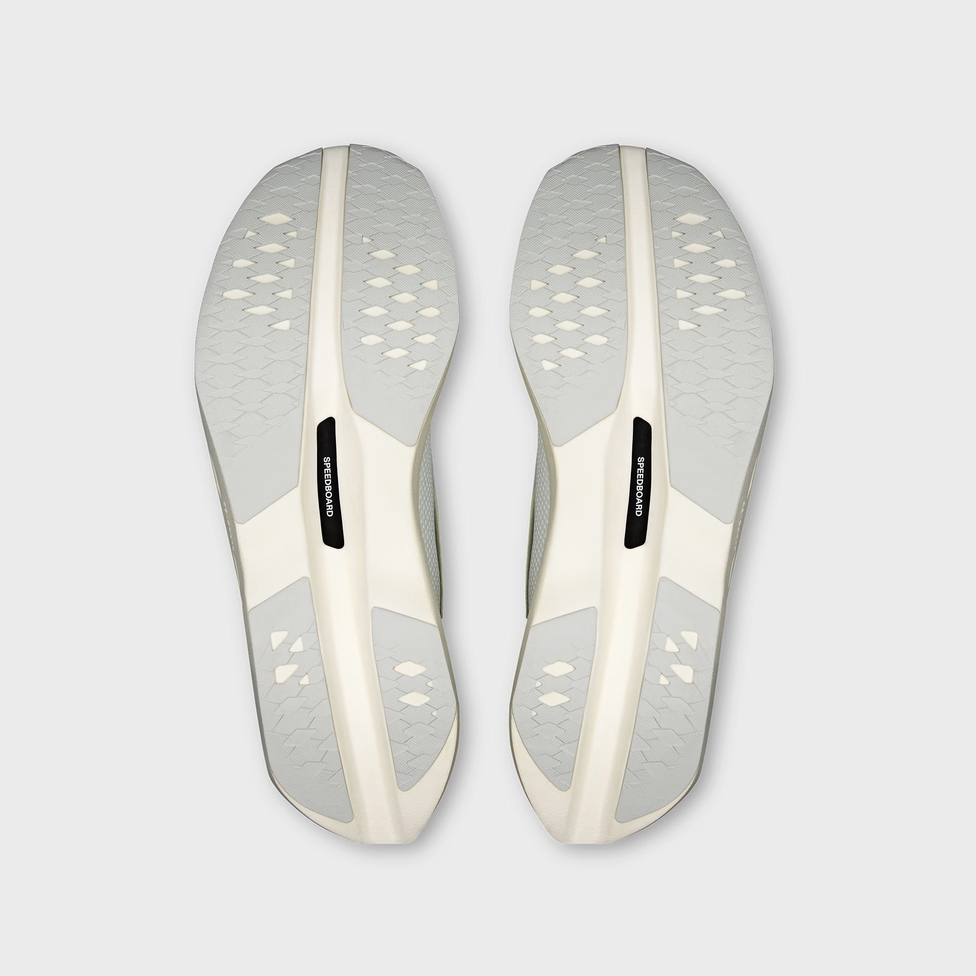 On Running x Post Archive Faction Cloudboom Volt - White / Gale