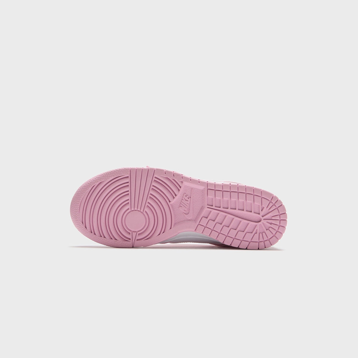 Nike WMNS Dunk Low SE - White / Metallic Silver / Pink Rise