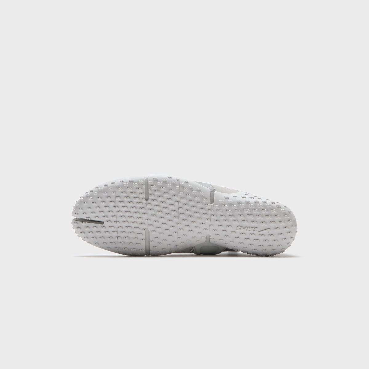 NikeSKIMS WMNS Rift Satin - Night Silver / Base Grey