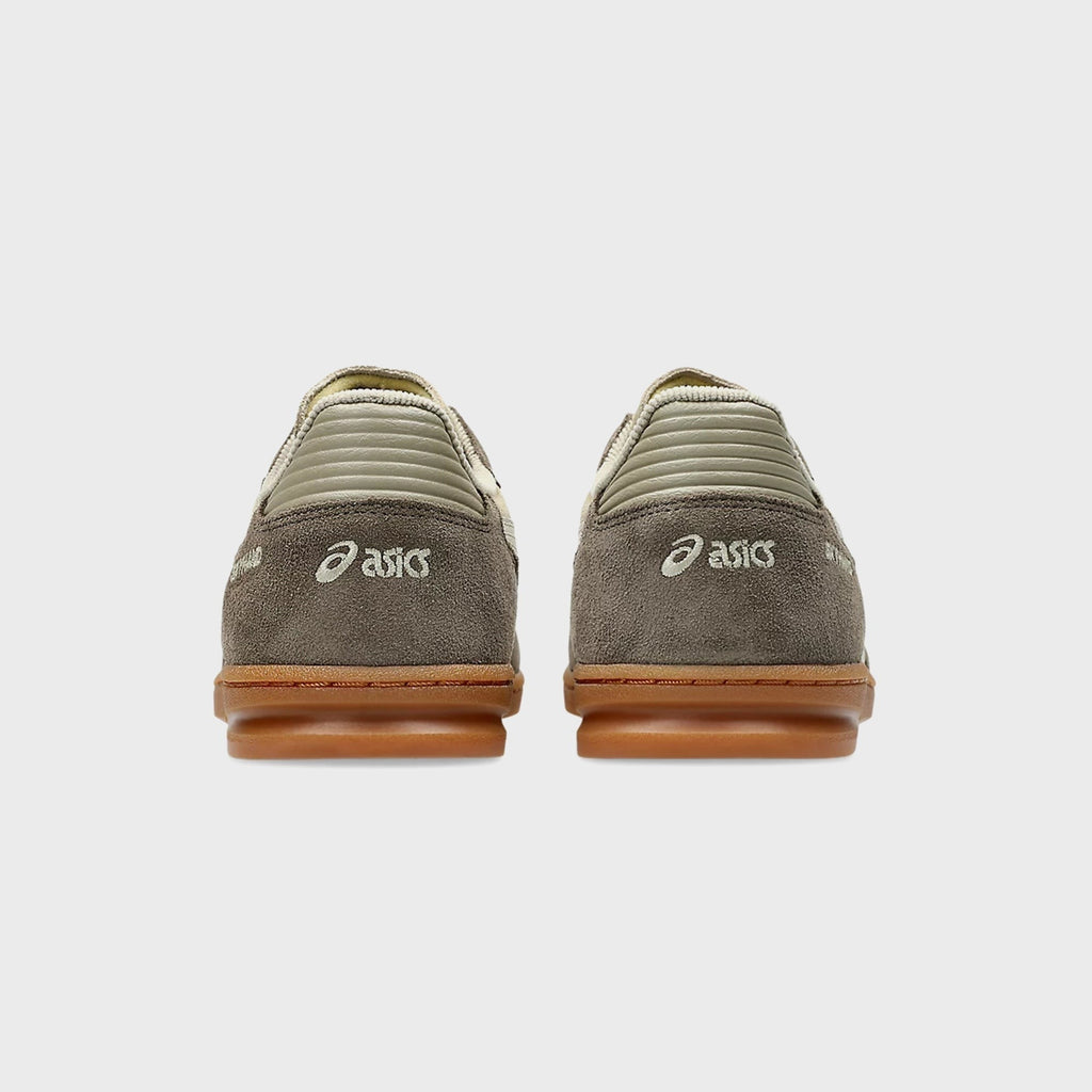 ASICS Skyhand OG - Driftwood / Smoke Grey