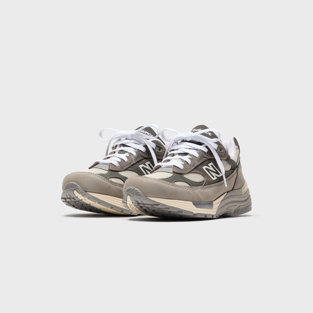 New Balance Made in USA 992 - Shadow Grey / Team Away Grey / Turtledove