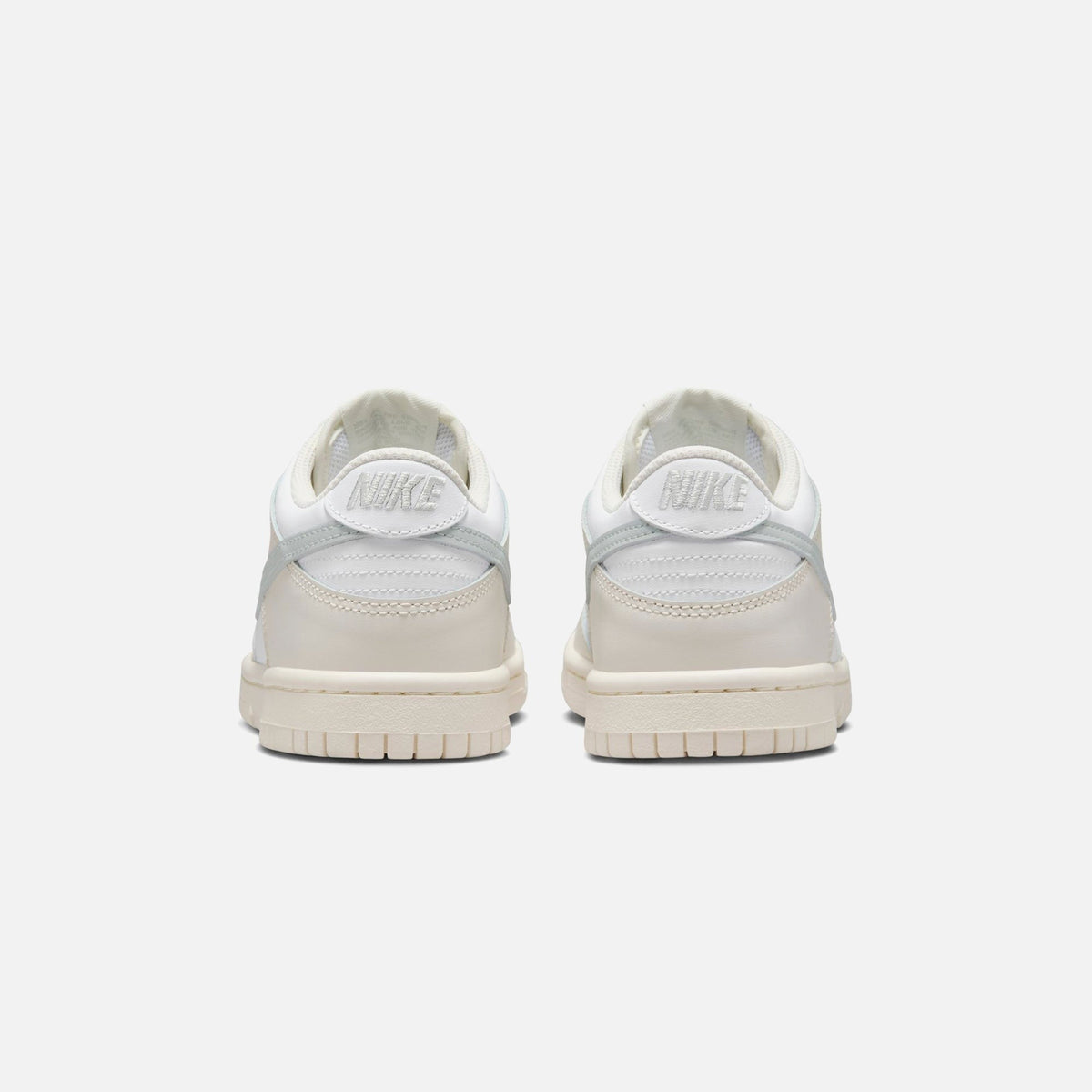 Nike GS Dunk Low - White / Light Silver / Phantom