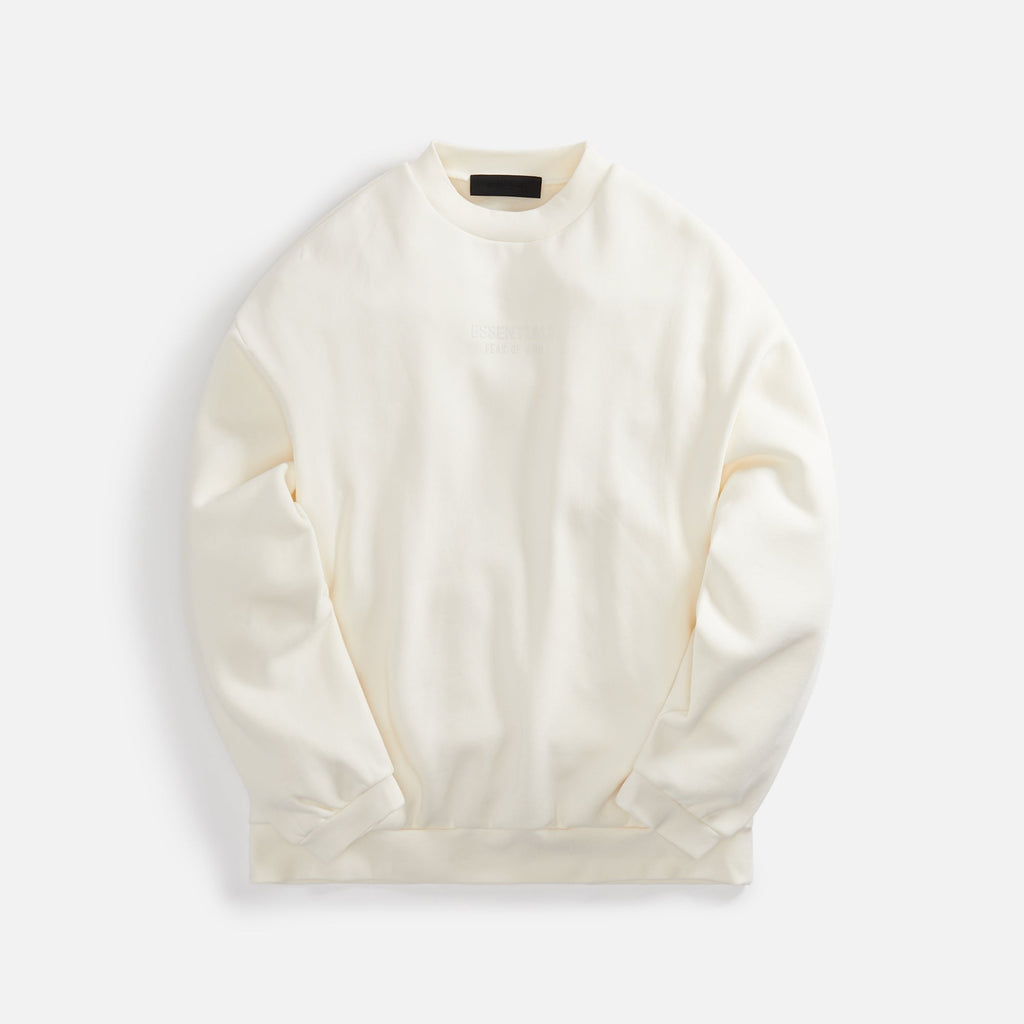 Essentials Crewneck - Cloud Dancer