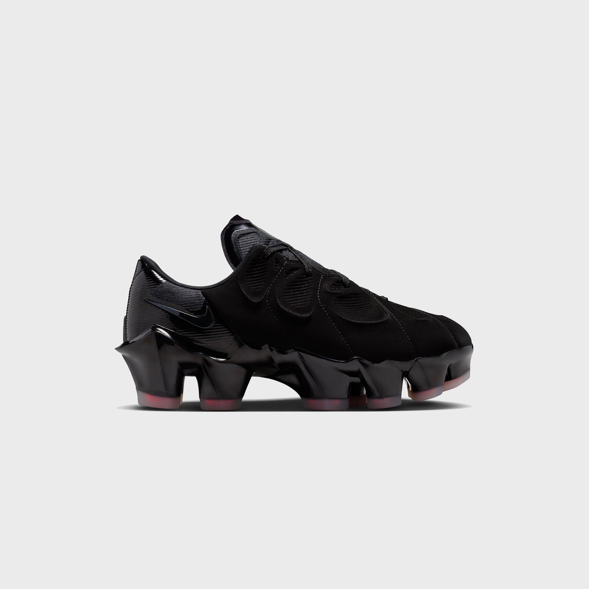 Nike WMNS First Sight Mirage - Black / Flash Crimson