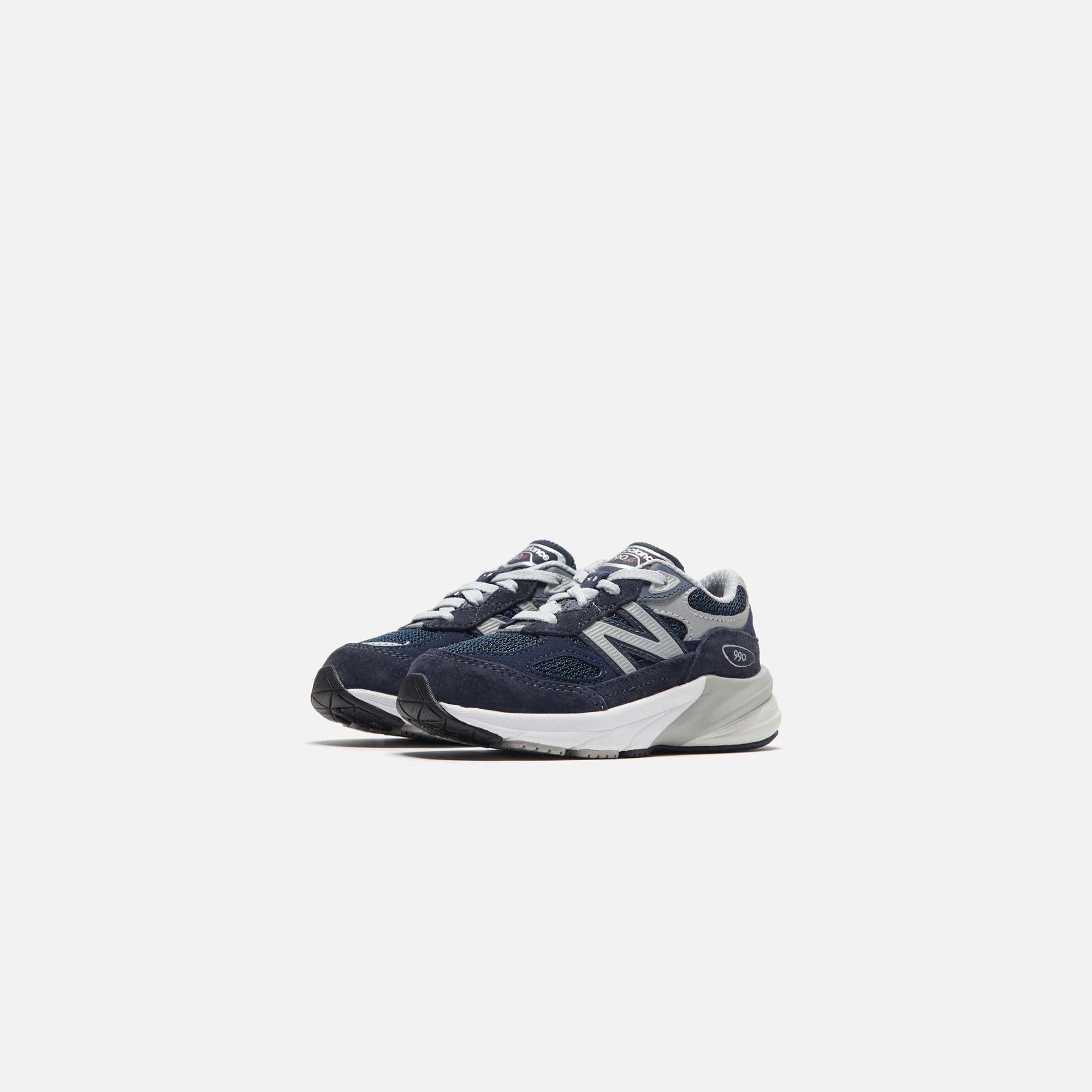 New Balance TD 990v6 - Navy / Silver