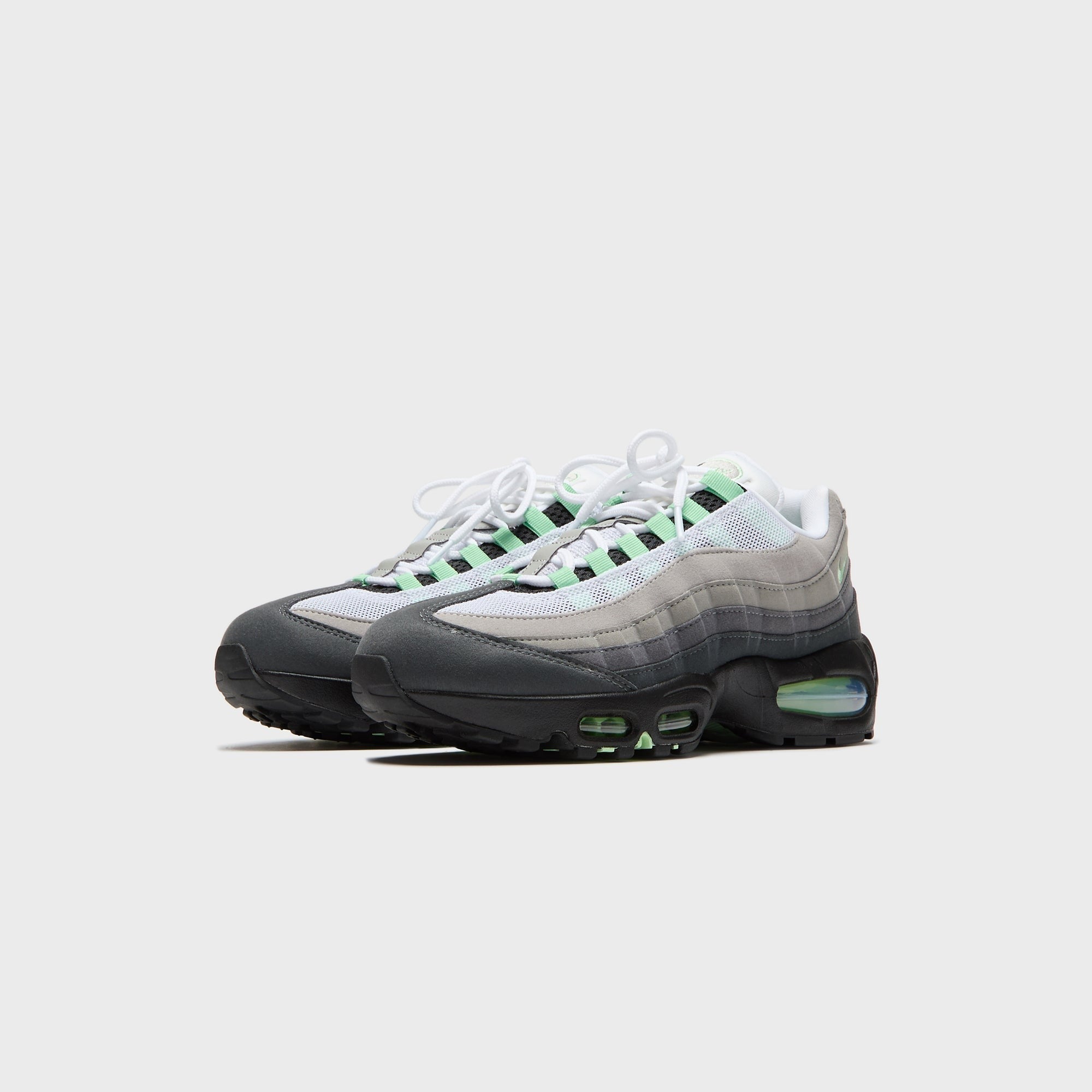 Nike WMNS Air Max 95 Big Bubble - Black / Fresh Mint / White / Medium Grey / Anthracite / Light Graphite