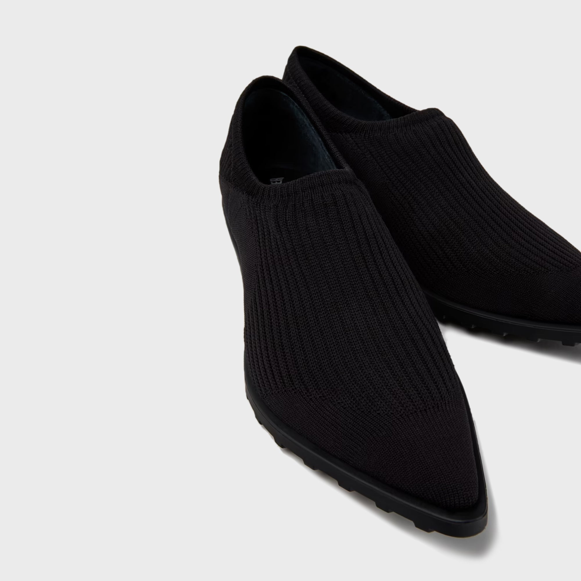 Camper x Issey Miyake Anna - Black