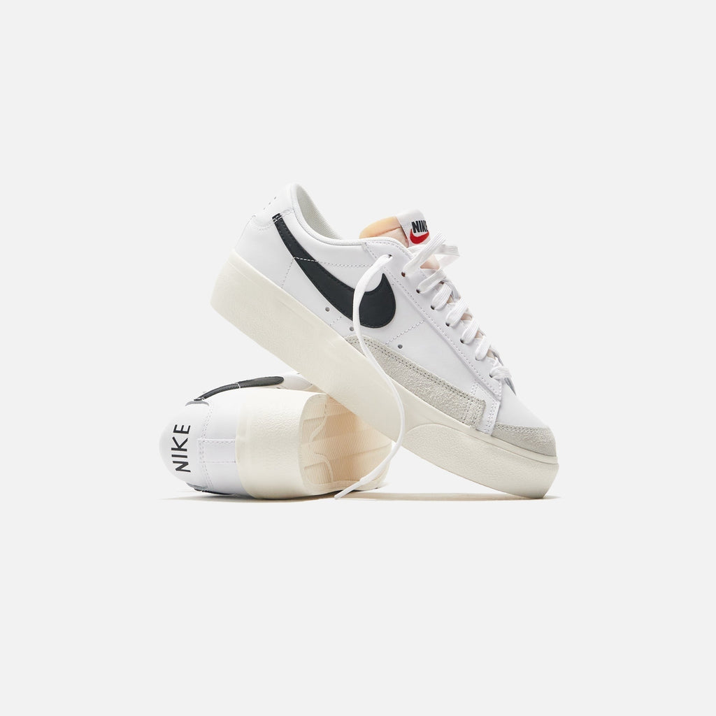 Nike WMNS Blazer Low Platform - White / Black / Sail / Team Orange